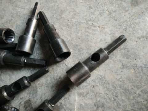 點擊查看詳細信息<br>標題：錨索攪拌器 閱讀次數(shù)：1886