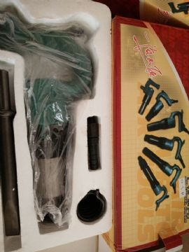 點擊查看詳細信息<br>標題：c6b氣鏟 閱讀次數(shù)：2221